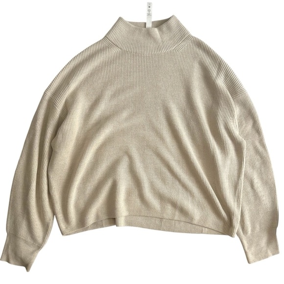 NWOT💕 Lululemon Merino Wool-Blend Ribbed Turtleneck Sweater SZ 12 - Picture 6 of 7